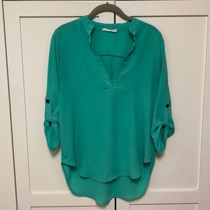 2/$10- LUSH- Warren Split Neck 3/4 Sleeve Blouse